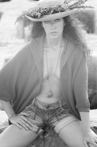 DSC_8042_bw